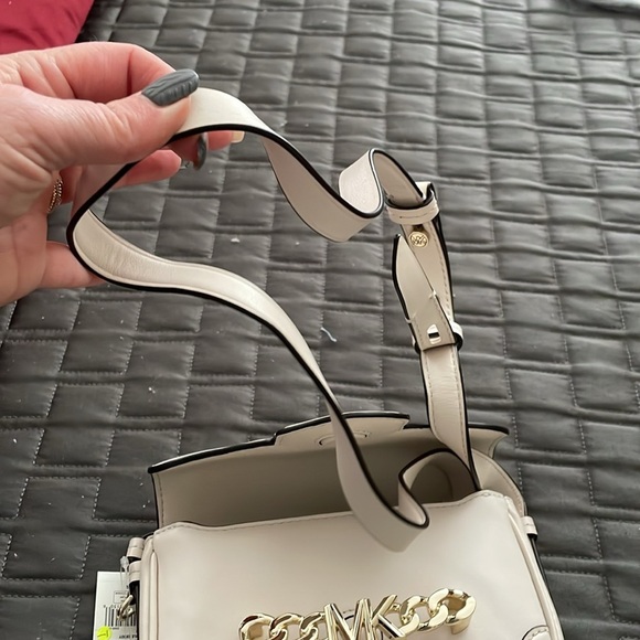 Michael Kors xsmall hally crossbody bag - Picture 3 of 6